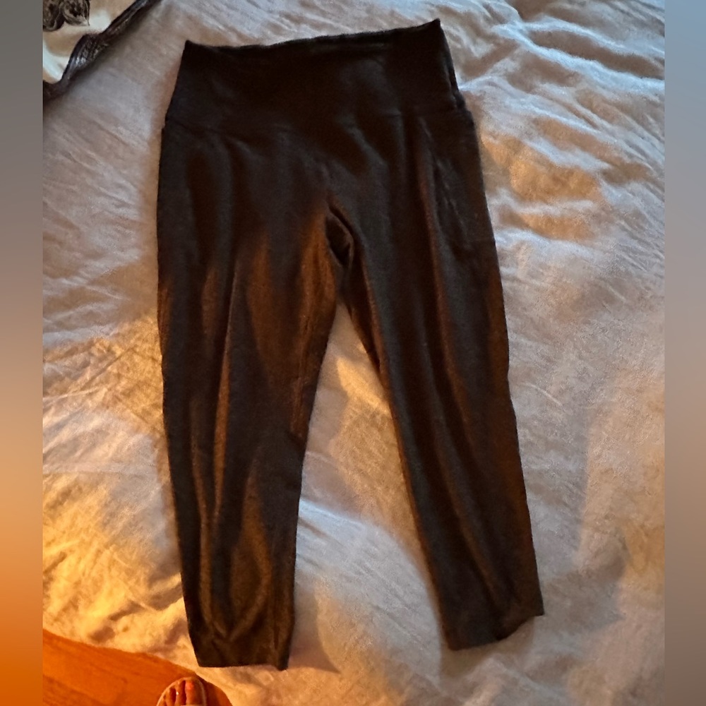 Beyond yoga 3/4 length leggings